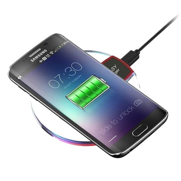 Phantom Wireless Charger - iPhone & Android